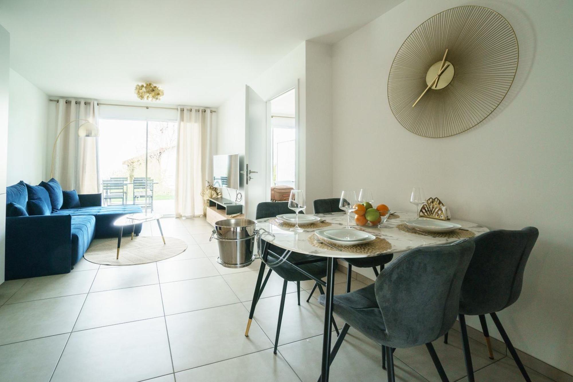 Royal Park Lake View Apartment エヴィアン・レ・バン エクステリア 写真