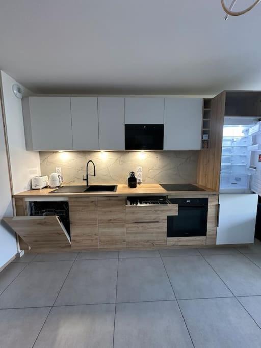 Royal Park Lake View Apartment エヴィアン・レ・バン エクステリア 写真
