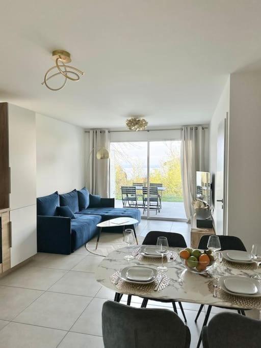 Royal Park Lake View Apartment エヴィアン・レ・バン エクステリア 写真