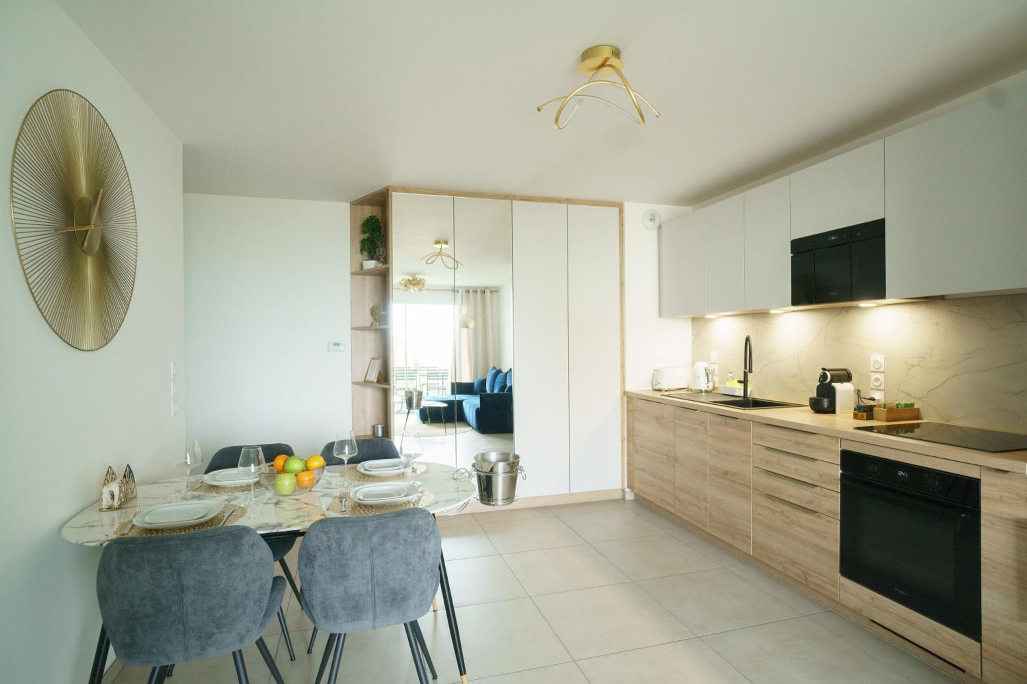 Royal Park Lake View Apartment エヴィアン・レ・バン エクステリア 写真